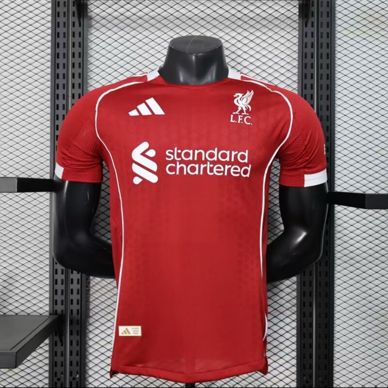 DTS – MAILLOT  
LIVERPOOL a Bamako Mali