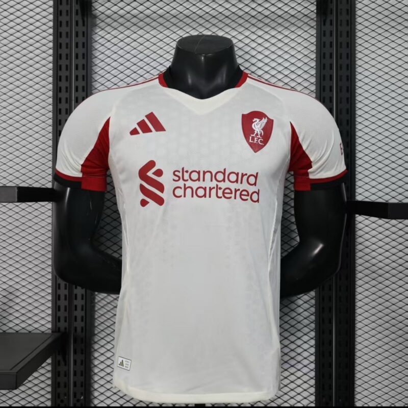 DTS – MAILLOT  
LIVERPOOL a Bamako Mali