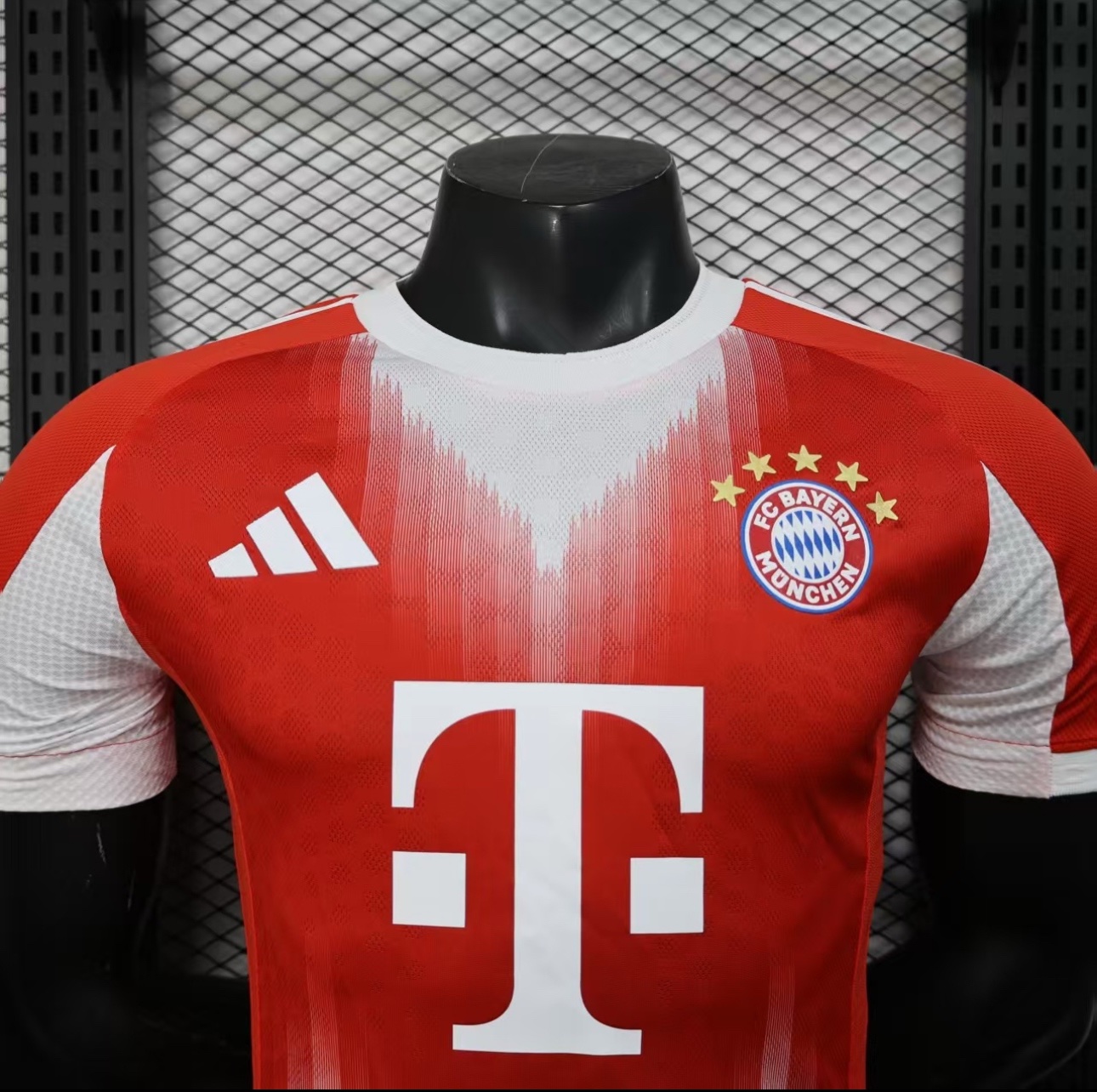 DTS – MAILLOT BAYERN 2025 a Bamako Mali – Image 4
