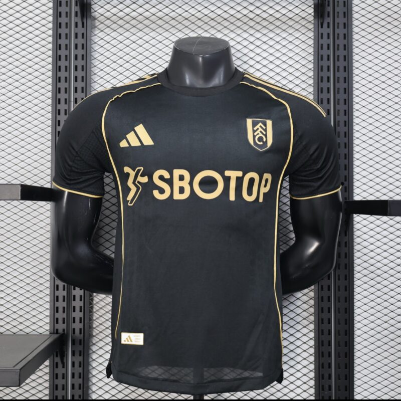 DTS – MAILLOT  
           FULHAM  a Bamako Mali