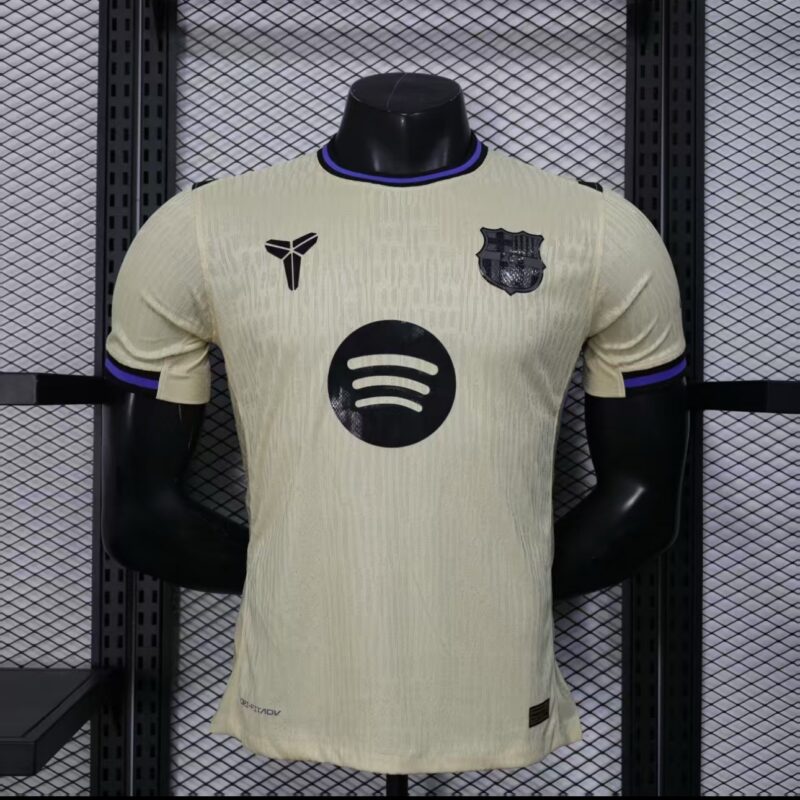 DTS – MAILLOT  
        BARCELONE a Bamako Mali