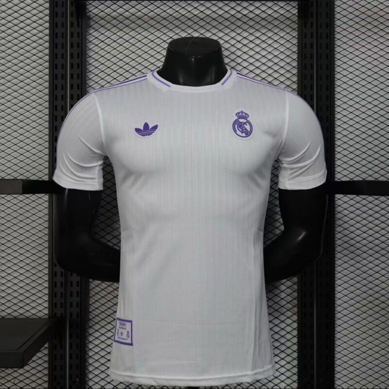 DTS – MAILLOT  
     REAL MADRID a Bamako Mali