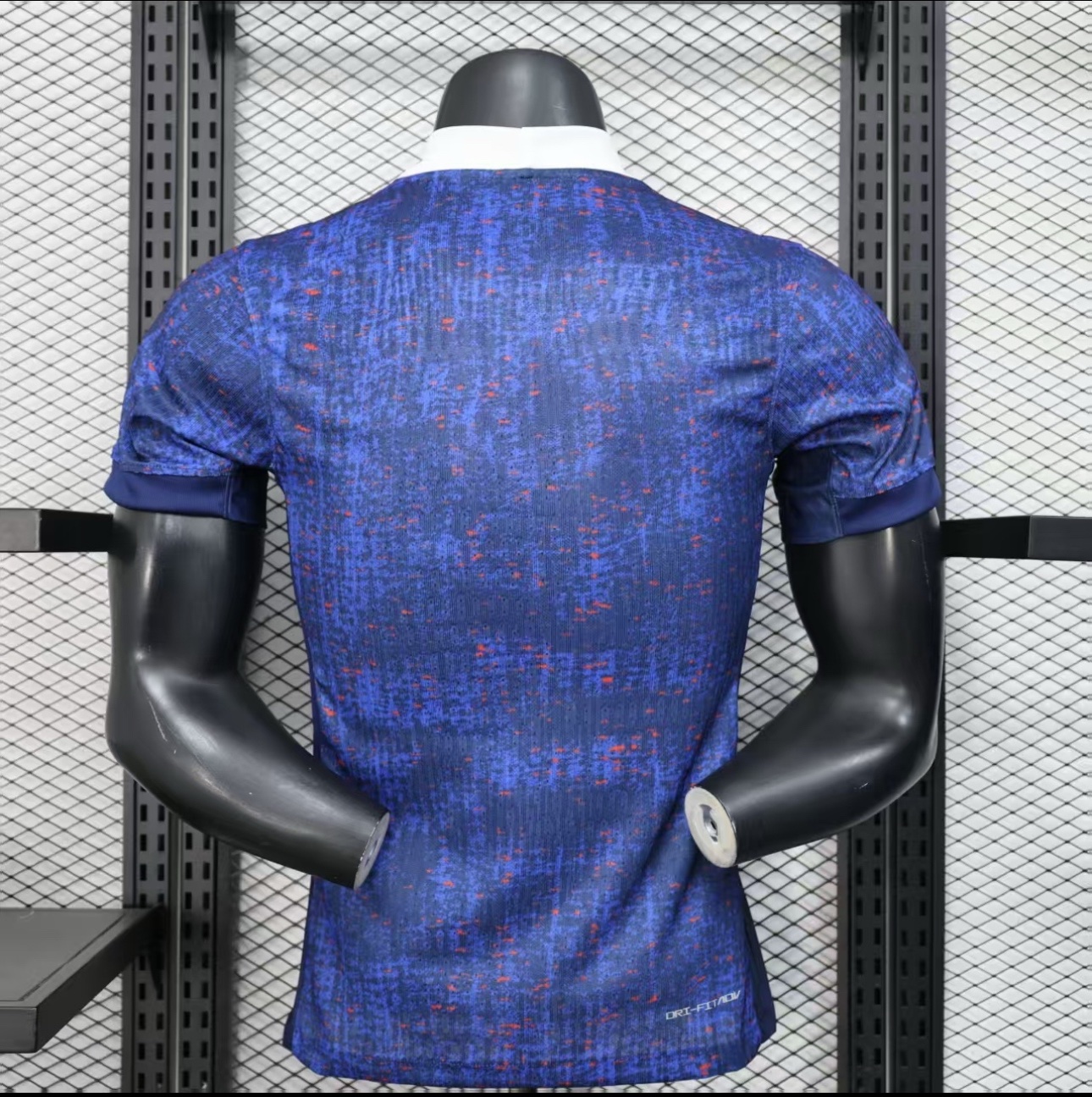 DTS – MAILLOT
FRANCE a Bamako Mali – Image 2